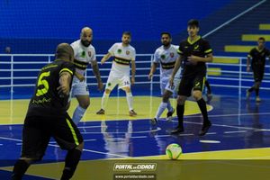 Semifinal do Futsal Amador-Chamados  X   J Cabelereiro 
