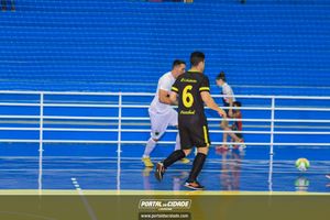 Semifinal do Futsal Amador-Chamados  X   J Cabelereiro 