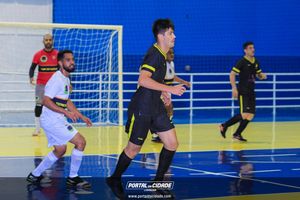 Semifinal do Futsal Amador-Chamados  X   J Cabelereiro 
