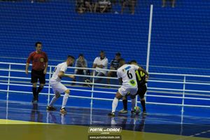 Semifinal do Futsal Amador-Chamados  X   J Cabelereiro 