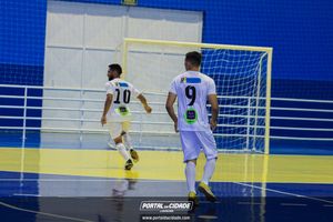 Semifinal do Futsal Amador-Chamados  X   J Cabelereiro 
