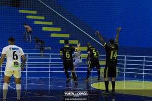 Semifinal do Futsal Amador-Chamados  X   J Cabelereiro 