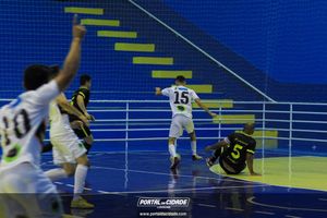 Semifinal do Futsal Amador-Chamados  X   J Cabelereiro 
