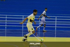 Semifinal do Futsal Amador-Chamados  X   J Cabelereiro 