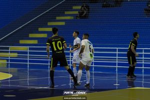 Semifinal do Futsal Amador-Chamados  X   J Cabelereiro 