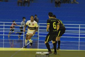 Semifinal do Futsal Amador-Chamados  X   J Cabelereiro 