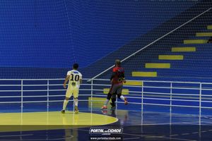 Semifinal do Futsal Amador-Chamados  X   J Cabelereiro 
