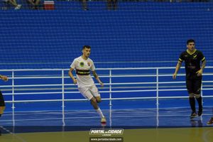 Semifinal do Futsal Amador-Chamados  X   J Cabelereiro 