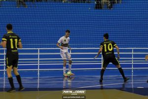 Semifinal do Futsal Amador-Chamados  X   J Cabelereiro 