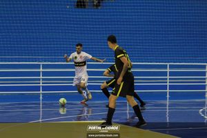 Semifinal do Futsal Amador-Chamados  X   J Cabelereiro 