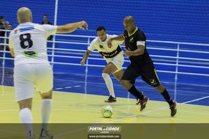 Semifinal do Futsal Amador-Chamados  X   J Cabelereiro 