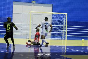 Semifinal do Futsal Amador-Chamados  X   J Cabelereiro 