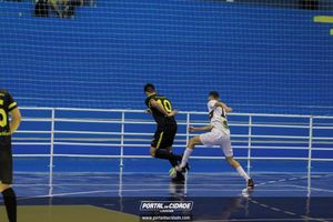 Semifinal do Futsal Amador-Chamados  X   J Cabelereiro 