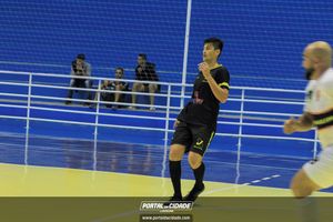 Semifinal do Futsal Amador-Chamados  X   J Cabelereiro 
