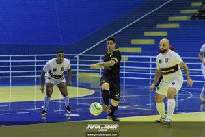 Semifinal do Futsal Amador-Chamados  X   J Cabelereiro 