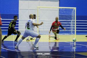 Semifinal do Futsal Amador-Chamados  X   J Cabelereiro 