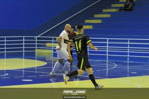 Semifinal do Futsal Amador-Chamados  X   J Cabelereiro 