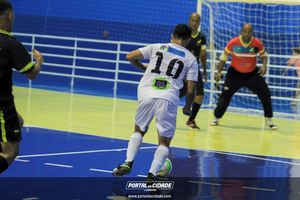 Semifinal do Futsal Amador-Chamados  X   J Cabelereiro 