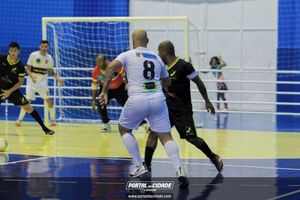 Semifinal do Futsal Amador-Chamados  X   J Cabelereiro 