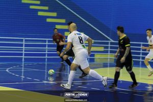 Semifinal do Futsal Amador-Chamados  X   J Cabelereiro 