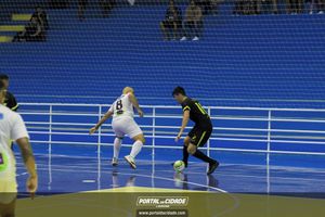 Semifinal do Futsal Amador-Chamados  X   J Cabelereiro 