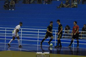 Semifinal do Futsal Amador-Chamados  X   J Cabelereiro 