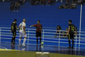 Semifinal do Futsal Amador-Chamados  X   J Cabelereiro 