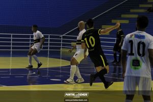 Semifinal do Futsal Amador-Chamados  X   J Cabelereiro 