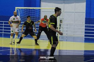Semifinal do Futsal Amador-Chamados  X   J Cabelereiro 