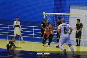 Semifinal do Futsal Amador-Chamados  X   J Cabelereiro 