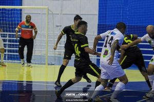 Semifinal do Futsal Amador-Chamados  X   J Cabelereiro 