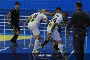 Semifinal do Futsal Amador-Chamados  X   J Cabelereiro 