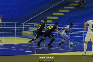 Semifinal do Futsal Amador-Chamados  X   J Cabelereiro 