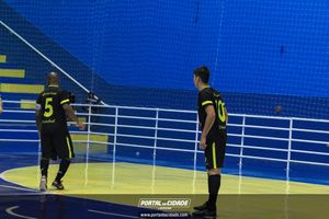 Semifinal do Futsal Amador-Chamados  X   J Cabelereiro 