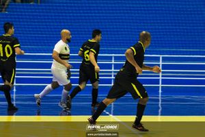 Semifinal do Futsal Amador-Chamados  X   J Cabelereiro 