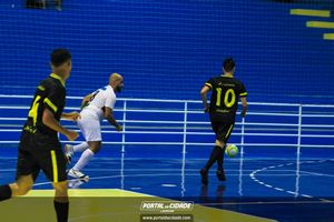 Semifinal do Futsal Amador-Chamados  X   J Cabelereiro 