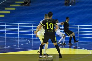 Semifinal do Futsal Amador-Chamados  X   J Cabelereiro 