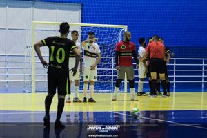 Semifinal do Futsal Amador-Chamados  X   J Cabelereiro 