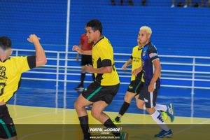 Semifinal do Futsal Amador-Vila Esmeralda X Adecar Futsal 