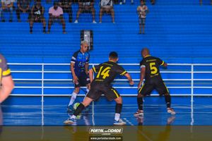 Final do Futsal Amador- Adecar Futsal X  J Cabelereiro 