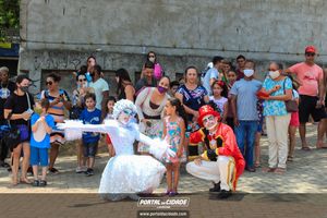Natal na Pra&ccedil;a da Bica 