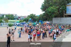 Natal na Pra&ccedil;a da Bica 