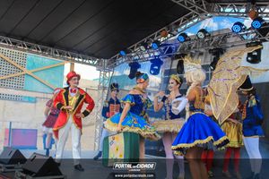 Natal na Pra&ccedil;a da Bica 