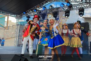 Natal na Pra&ccedil;a da Bica 