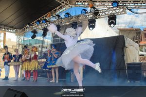 Natal na Pra&ccedil;a da Bica 