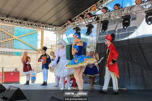 Natal na Pra&ccedil;a da Bica 