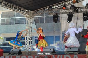 Natal na Pra&ccedil;a da Bica 