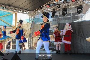 Natal na Pra&ccedil;a da Bica 