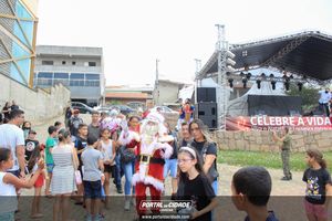 Natal na Pra&ccedil;a da Bica 