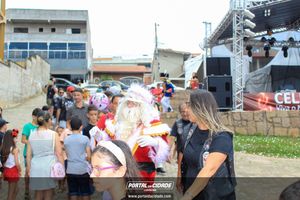 Natal na Pra&ccedil;a da Bica 